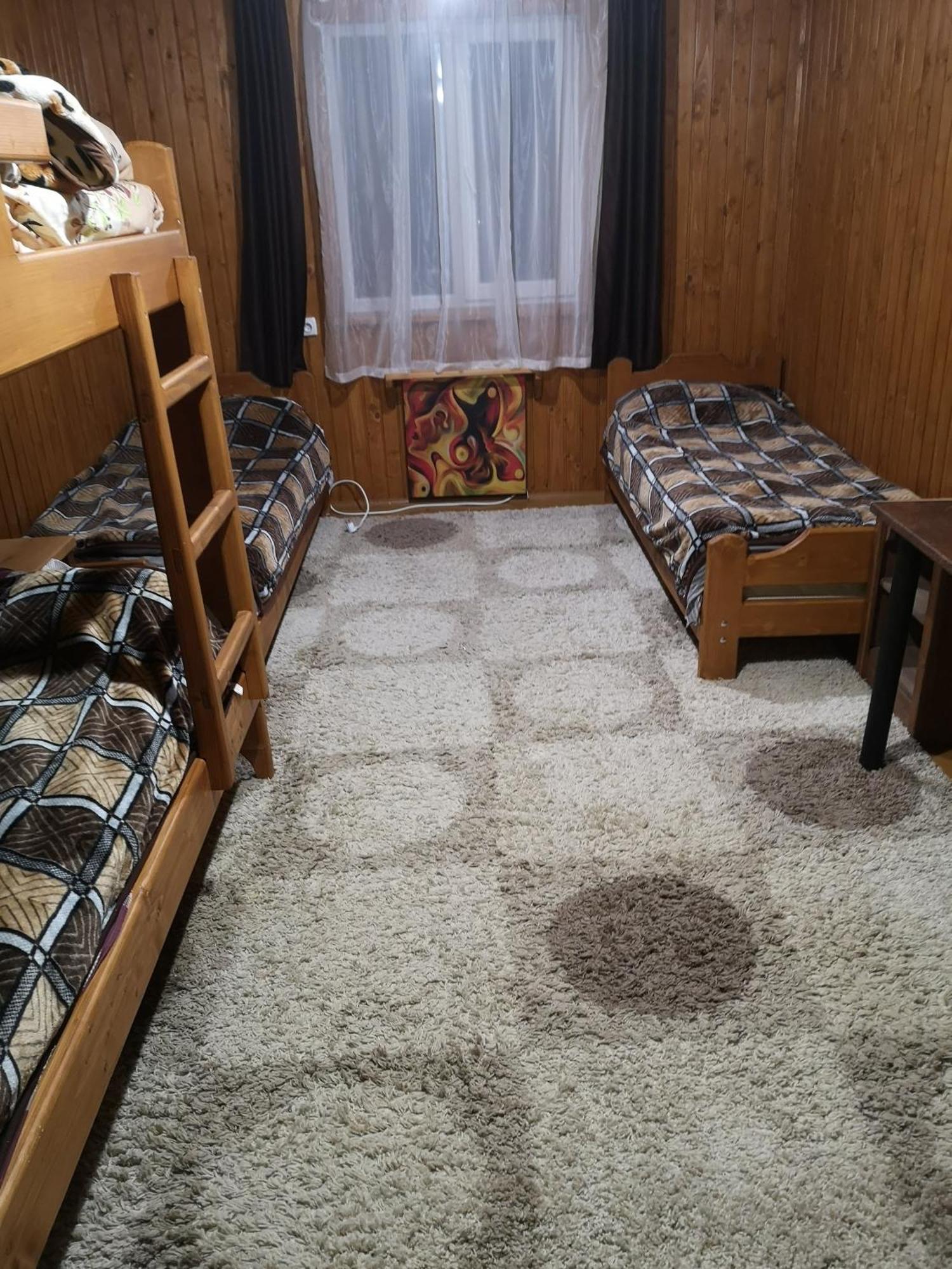Рада Дараба Hotell Krasnik Exteriör bild