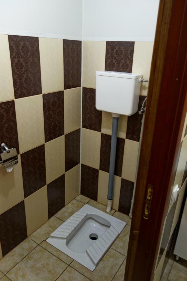 Рада Дараба Hotell Krasnik Exteriör bild